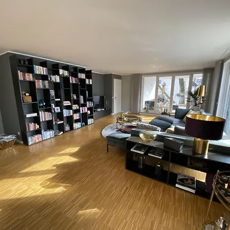 Beautiful 3-bed In Апартаменты Мюнхен