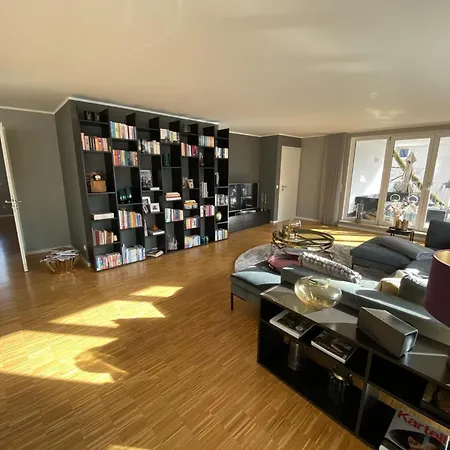 Beautiful 3-bed In München