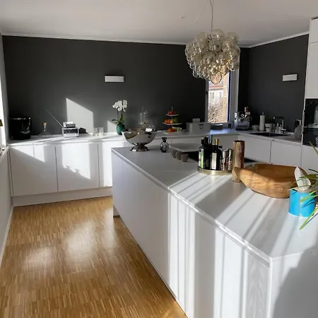Beautiful 3-bed In * Мюнхен